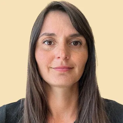 Grazziella Balan, Eastmen